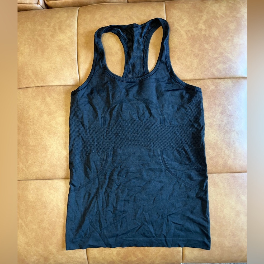 lululemon Women’s Black Racerback Tank Top